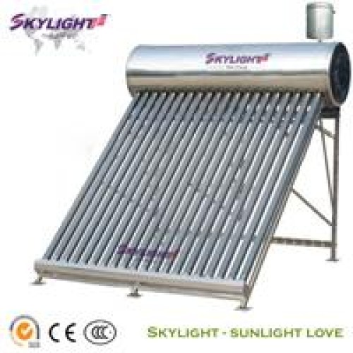 Solar water heater of etc type